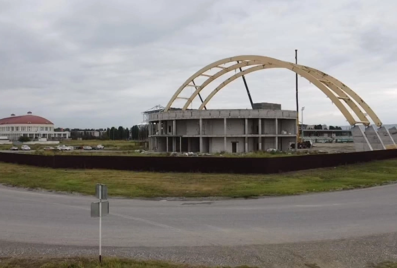 Футбольный манеж в г. Грозный